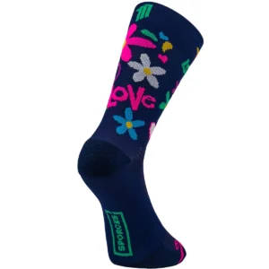 Light weight ankle length running sock with flower pattern