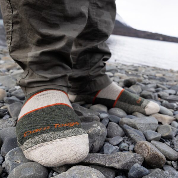 Darn Tough Hiker Boot Midweight Full Cushion Hiking Sock Mens - Image 2
