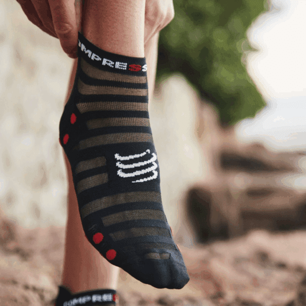 Compressport Pro Racing Socks v4.0 Ultralight Run Low - Image 3